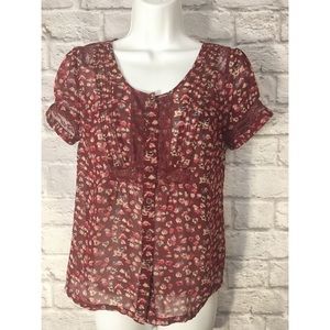 AMERICAN EAGLE OUTFITTERS Floral Blouse
